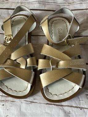Salt water sandals gold vguc 13